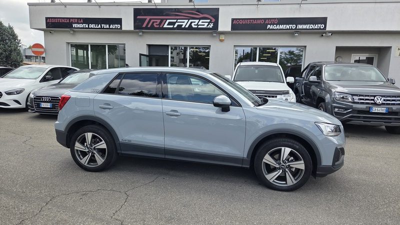 AUDI Q2 35 TFSI Stronic Admired PERMUTE