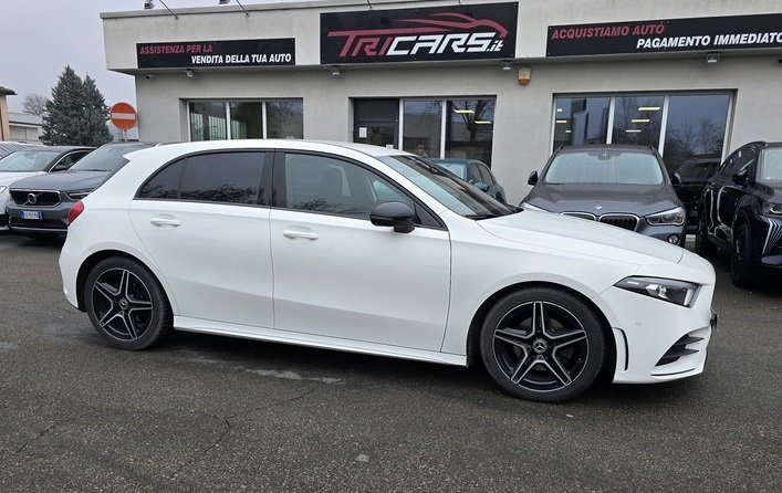 MERCEDES A 180d Premium AMG auto PERMUTE