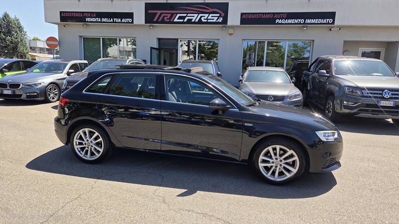 AUDI A3 SPB 30 g-tron S tronic Business PERMUTE TETTO APRIBILE