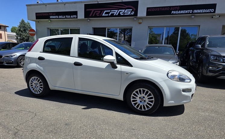 FIAT PUNTO 1.2 5 porte EURO6 NEOPATENTATI PERMUTE