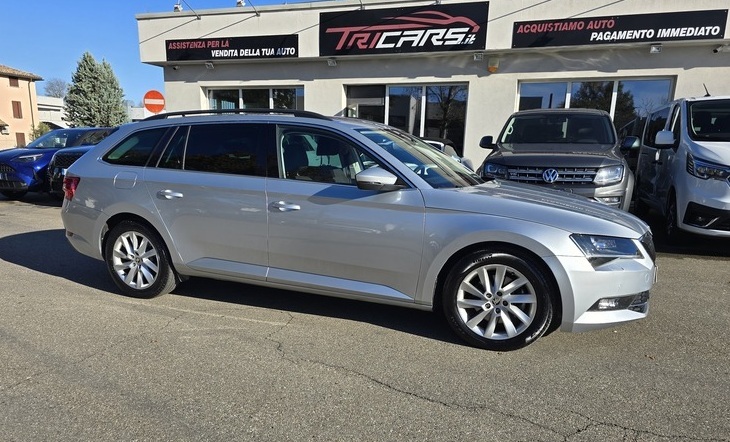 SKODA SUPERB 2.0 TDI 190 CV DSG 4×4 Wagon AMBITION PERMUTE