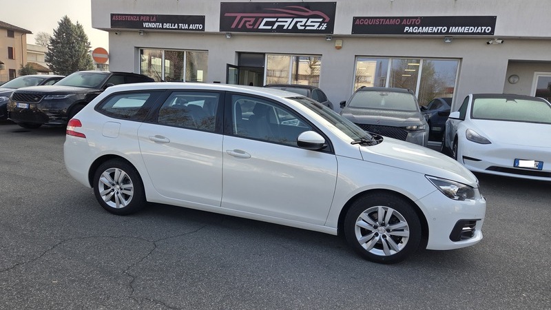 PEUGEOT 308 BlueHDi 130 S&S SW Eat8 Business PERMUTE NEOPATENTATI