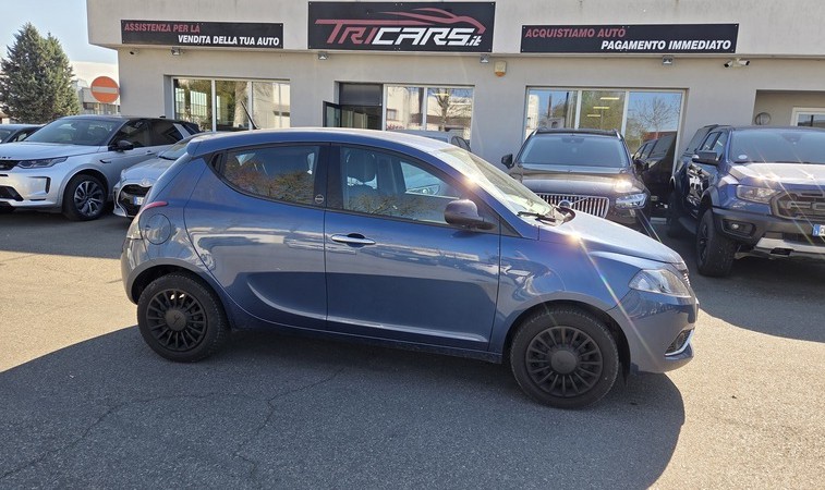 LANCIA Ypsilon 1.0 FireFly 5 porte S&S Hybrid PERMUTE OK NEOPATENTATI UNICOPROPRIETARIO IN ARRIVO!!