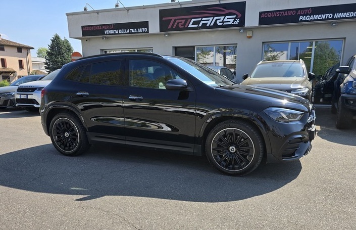 MERCEDES GLA 200 d Automatic 4Matic AMG Line Premium PERMUTE