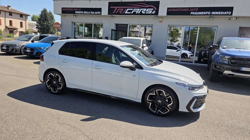 VOLKSWAGEN Golf 2.0 TDI 150 CV DSG SCR R-Line Plus PERMUTE UFF.ITALIA PARI AL NUOVO