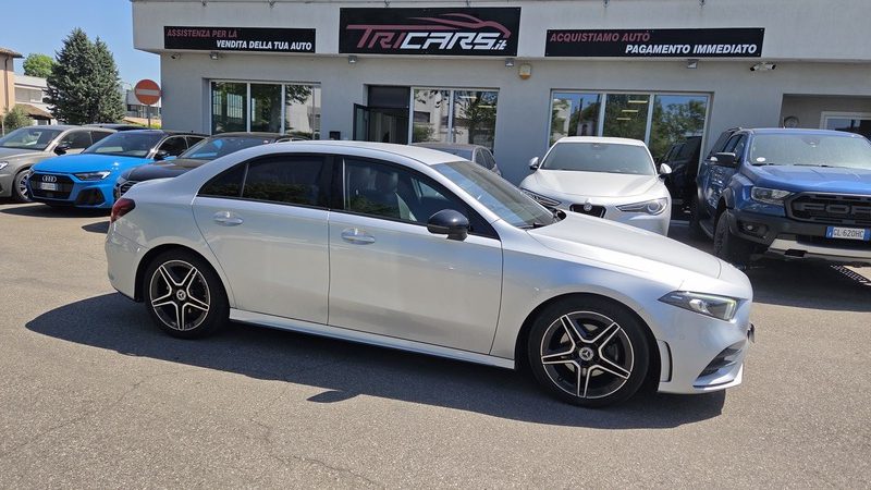 MERCEDES-BENZ A 200 Premium Amg PERMUTE UNICOPROPRIETARIO