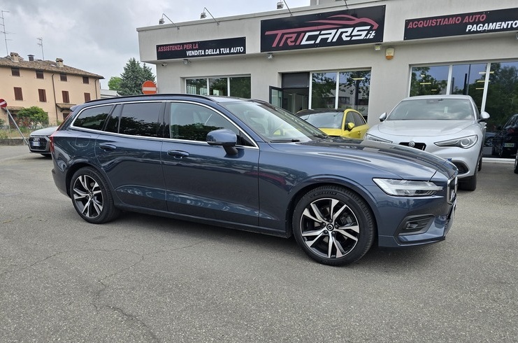 VOLVO V60 B4 DIESEL MILD HYBRID AUTOM. CORE GANCIO PERMUTE