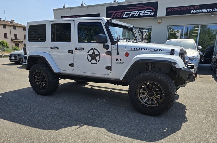 JEEP WRANGLER Unlimited 2.8 Sahara Auto 35.000 € DI PREPARAZIONE