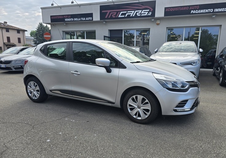 RENAULT CLIO 1.5 dCi 75 CV EURO6 NEOPATENTATI PERMUTE
