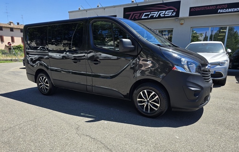 OPEL VIVARO 1.6 BiTurbo AUTOCARRO 6 POSTI – NO IVA ESPOSTA