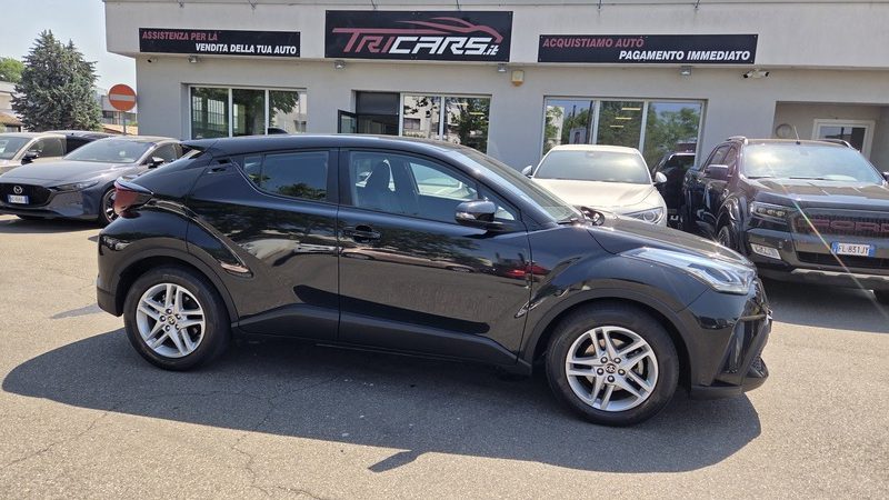 TOYOTA C-HR 1.8 Hybrid E-CVT Active PERMUTE UNICOPROPRIETARIO OK NEOPATENTATI