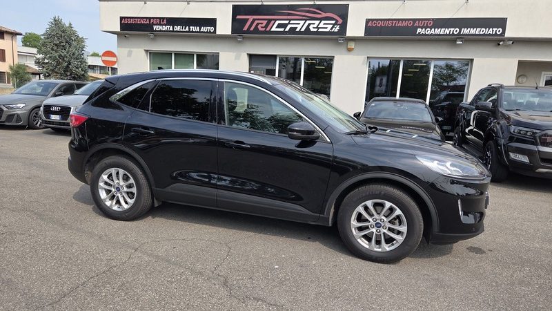 FORD Kuga 1.5 EcoBoost 150 CV 2WD Titanium X PERMUTE GARANZIA FORD ESTESA