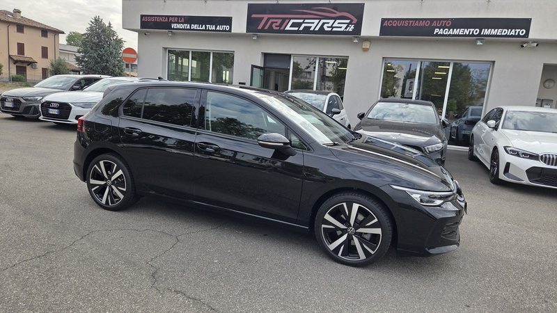 VOLKSWAGEN Golf 8.5 1.5 eTSI 115 CV DSG Life PERMUTE GARANZIA VW 2028