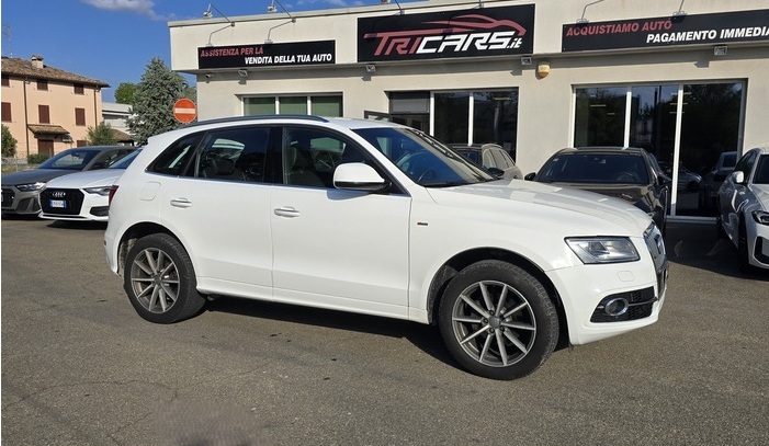 AUDI Q5 2.0 TDI 190 CV quattro S TRONIC S LINE PERMUTE